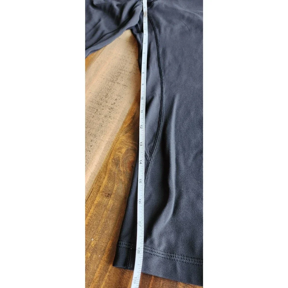 Lululemon Black High Rise Crop Leggings Womens Gym Waist Pocket Sz 4